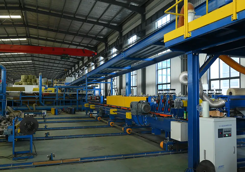 Stone Coated Steel Roofing & Polycarbonate Roofing Sheets & Sandwich Panel & Lexan Sheet & PVC Roof Panels Factory