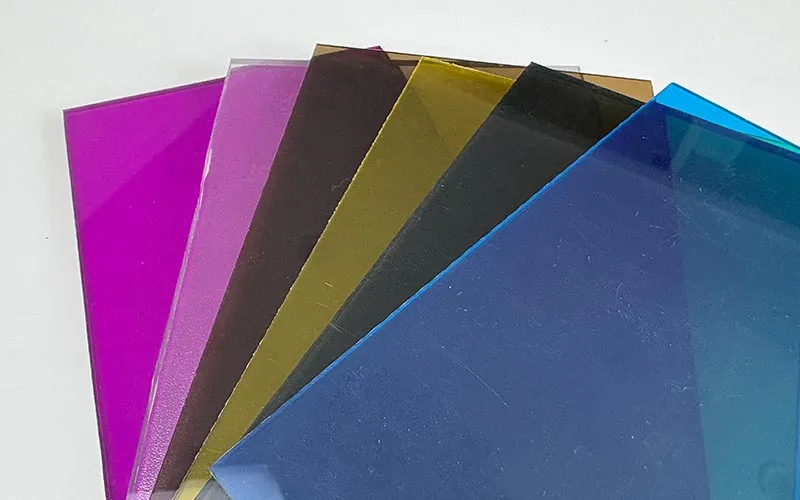 Flat Polycarbonate Panels