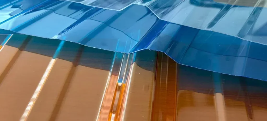 Polycarbonate (PC) roof