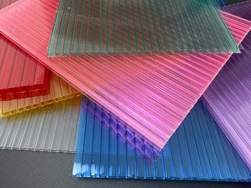 twin wall polycarbonate panels for greenhouses